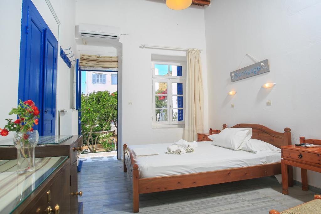 Paros Rita Studios Piso Livadi Chambre photo