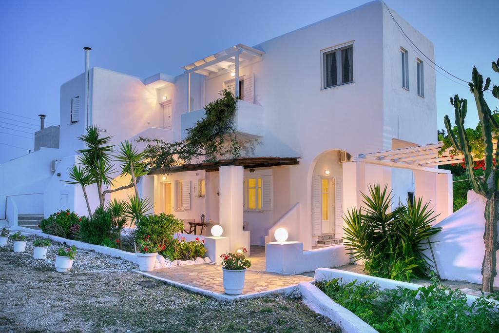 Paros Rita Studios Piso Livadi Chambre photo